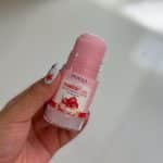 کرم استیکی نرم کننده دست و پا توت فرنگی بیواکوا - تصویر 2